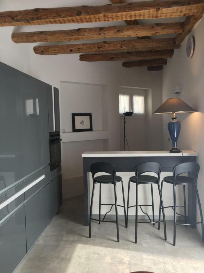 Millys Riva Apartments Екстер'єр фото