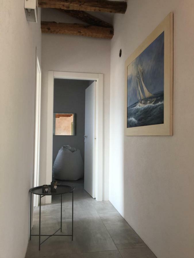Millys Riva Apartments Екстер'єр фото